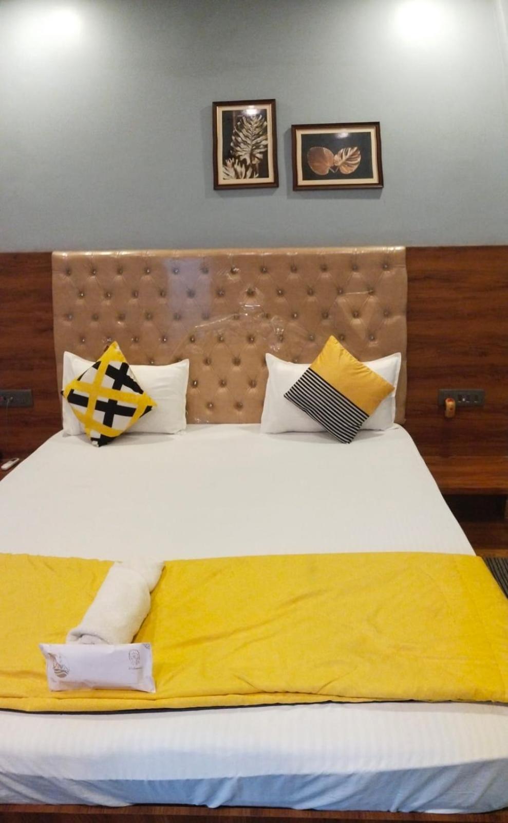 The Promise Hotel And Resort Tajpur Chambre photo